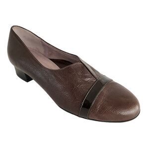 Beautifeel Leather Tiana Cap Toe Low Heel Pumps Brown 40